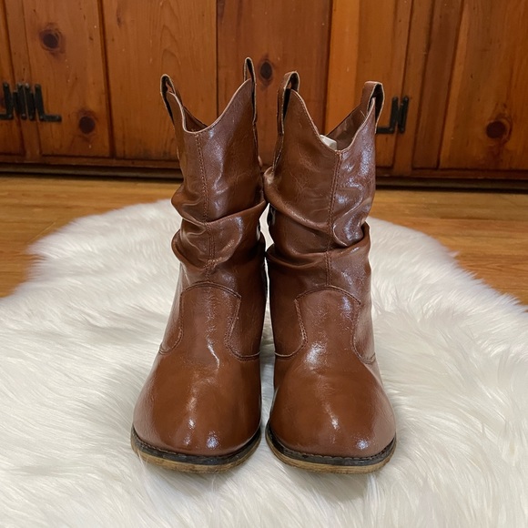 Wet Seal Women Western Style Mid-Calf Boot In Brown Size 7 - Picture 2 of 12